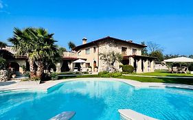 Villa Mario Resort